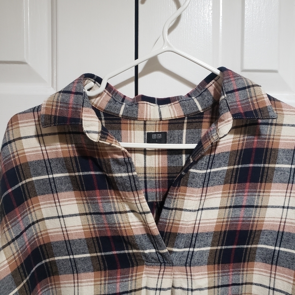 Uniqlo Flannel Plaid Skipper Collar Long Sleeve Flannel Size Small - Picture 4 of 9